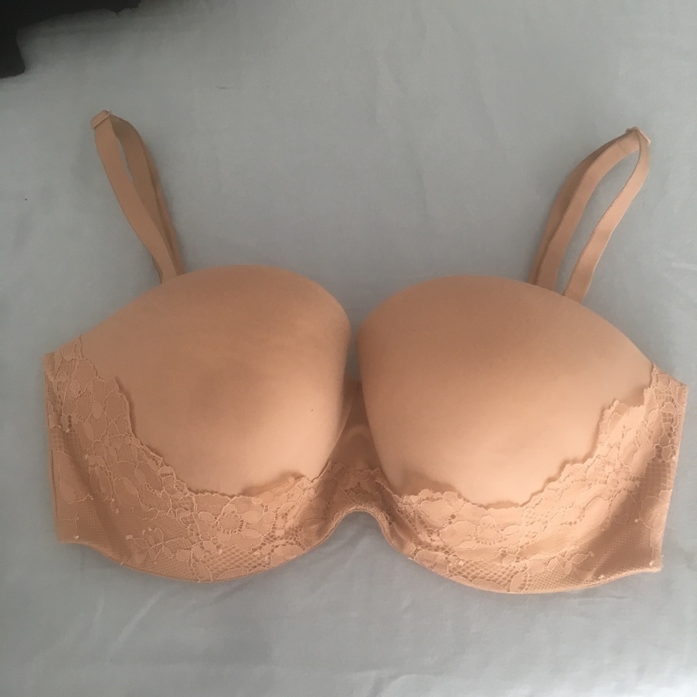 VS Body by Victoria lined strapless nude bra